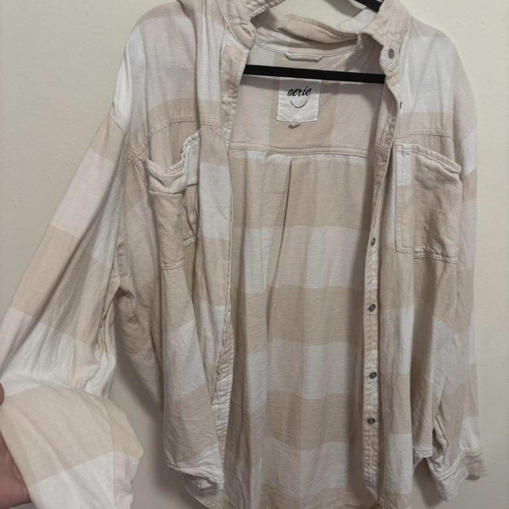 Aerie Beige and White Shirt